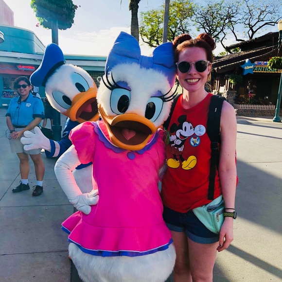 Meet your Posher, Carrie - Picture 7 of 8